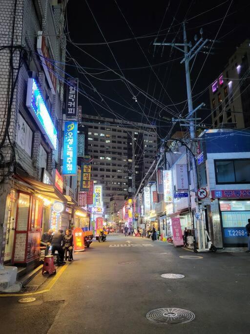 Stayc Hotel Myeongdong Сеул Екстериор снимка