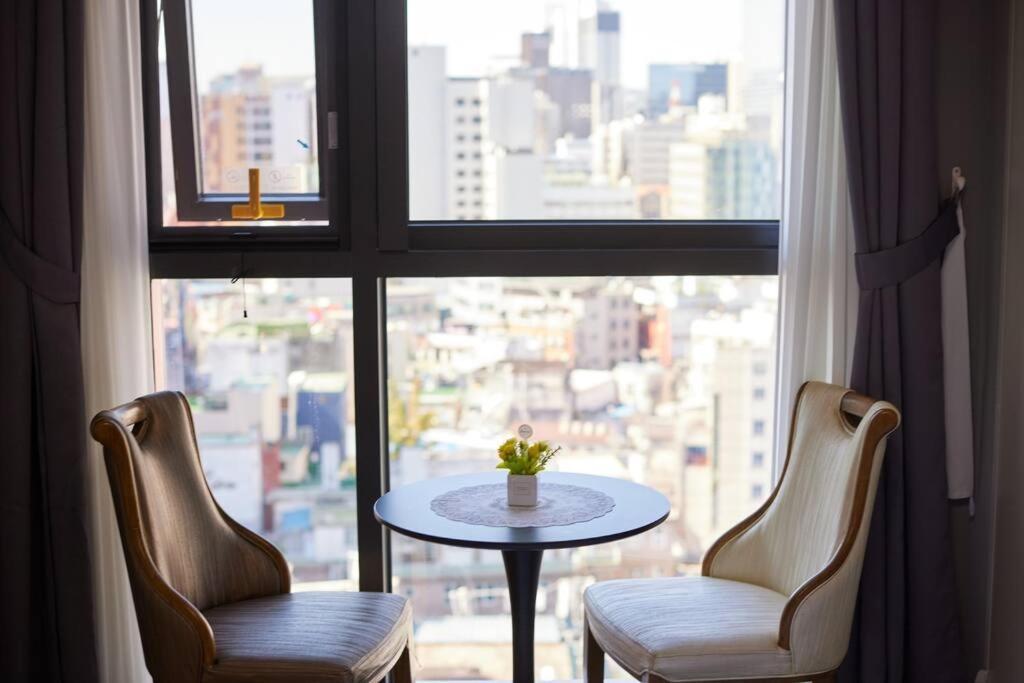 Stayc Hotel Myeongdong Сеул Екстериор снимка